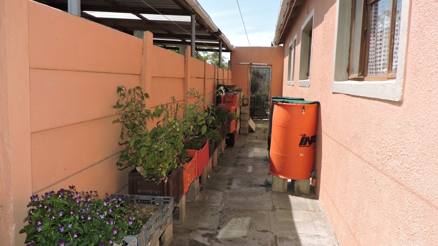 4 Bedroom Property for Sale in Belhar Western Cape